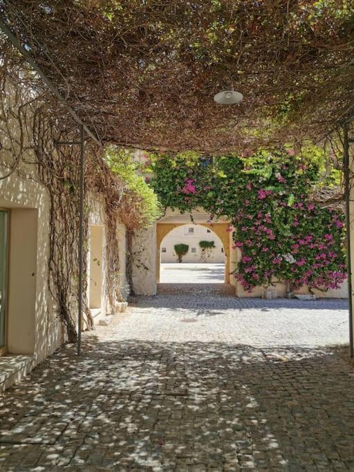 Nova Casa Com Piscina No Convento Das Bernardas Tavira Zewnętrze zdjęcie